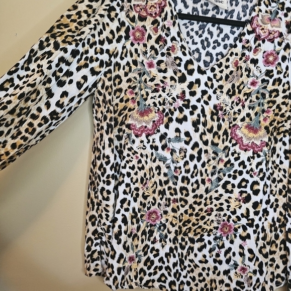 SAVANNA Jane Embroidered Floral and leopard print long sleeve top Size S… - Picture 4 of 8